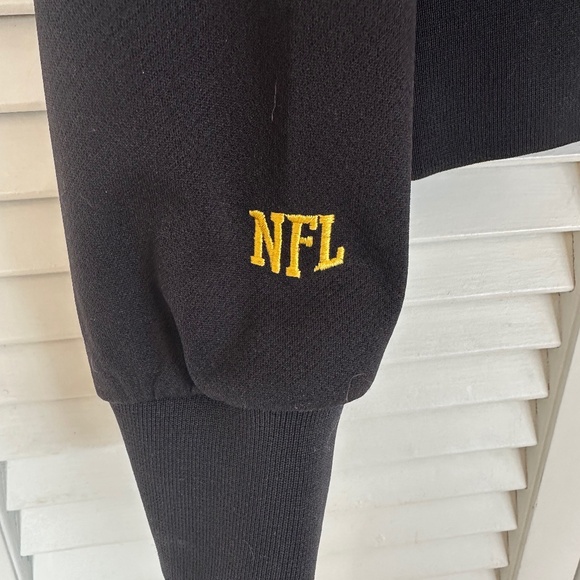 (NOWT) VINTAGE WOMEN'S NFL STEELERS PULL OVER JACKET WITH HOOD , SIZE: MEDIUM - Picture 7 of 13